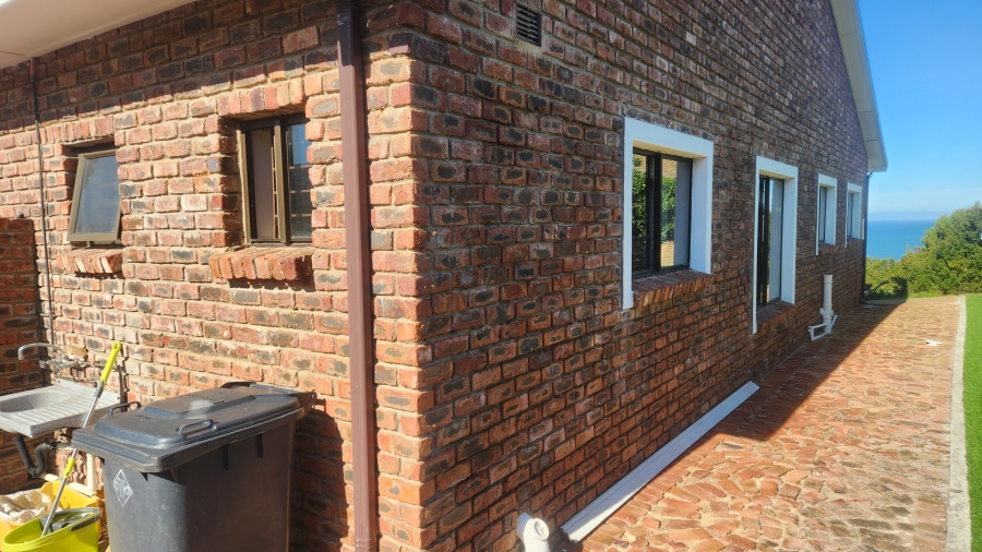 5 Bedroom Property for Sale in Dana Bay Western Cape